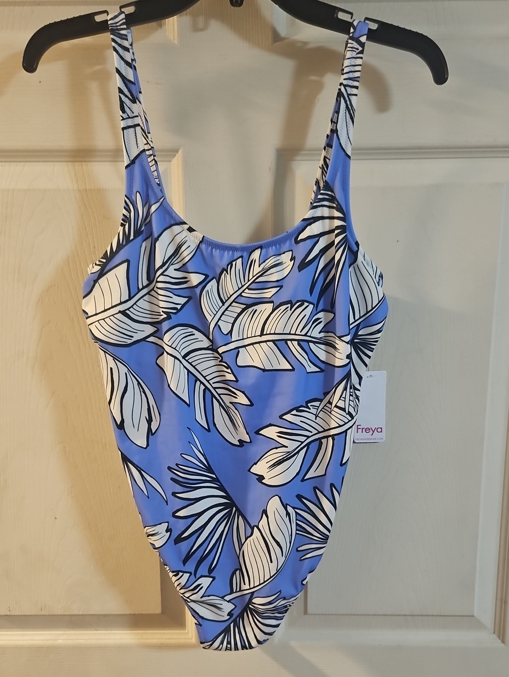 Freya Women's Mali Beach Underwire Swimsuit: Blue/White: New With Tags: Size 34D